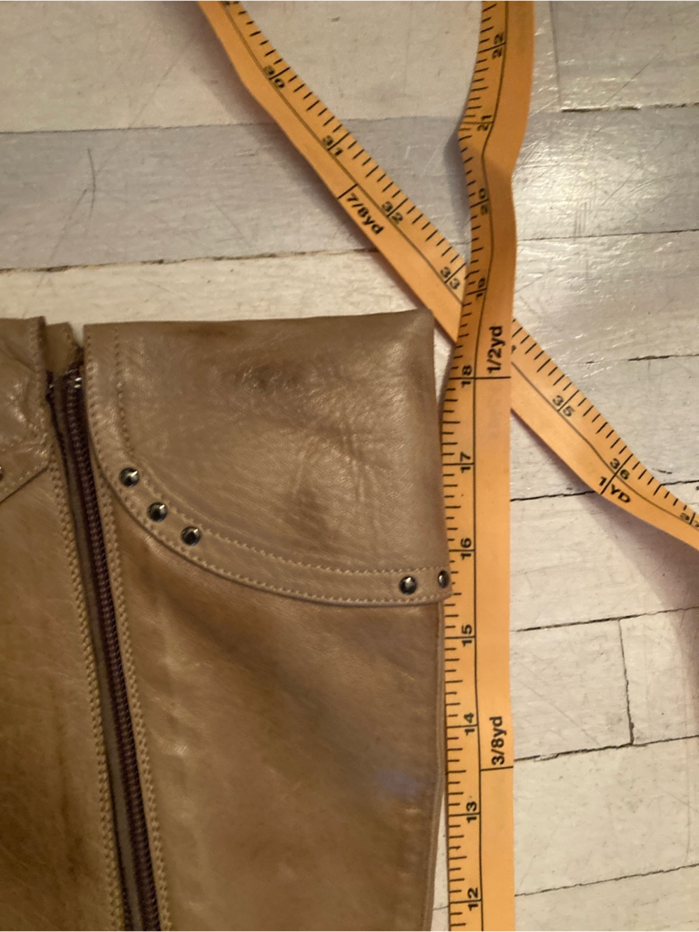 Women’s Tan Pointed-Toe Leather Boots Made in Spain - Picture 7 of 8
